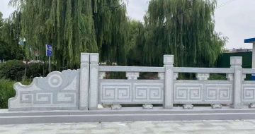 临汾 芝麻灰桥栏杆、河道栏杆安装效果