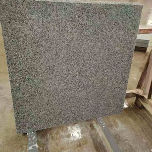 临汾 芝麻白光面900*900，高地铁标准