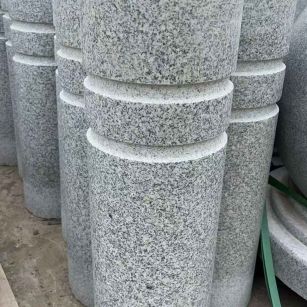 临汾 芝麻白花岗岩挡车柱、隔离柱多少钱