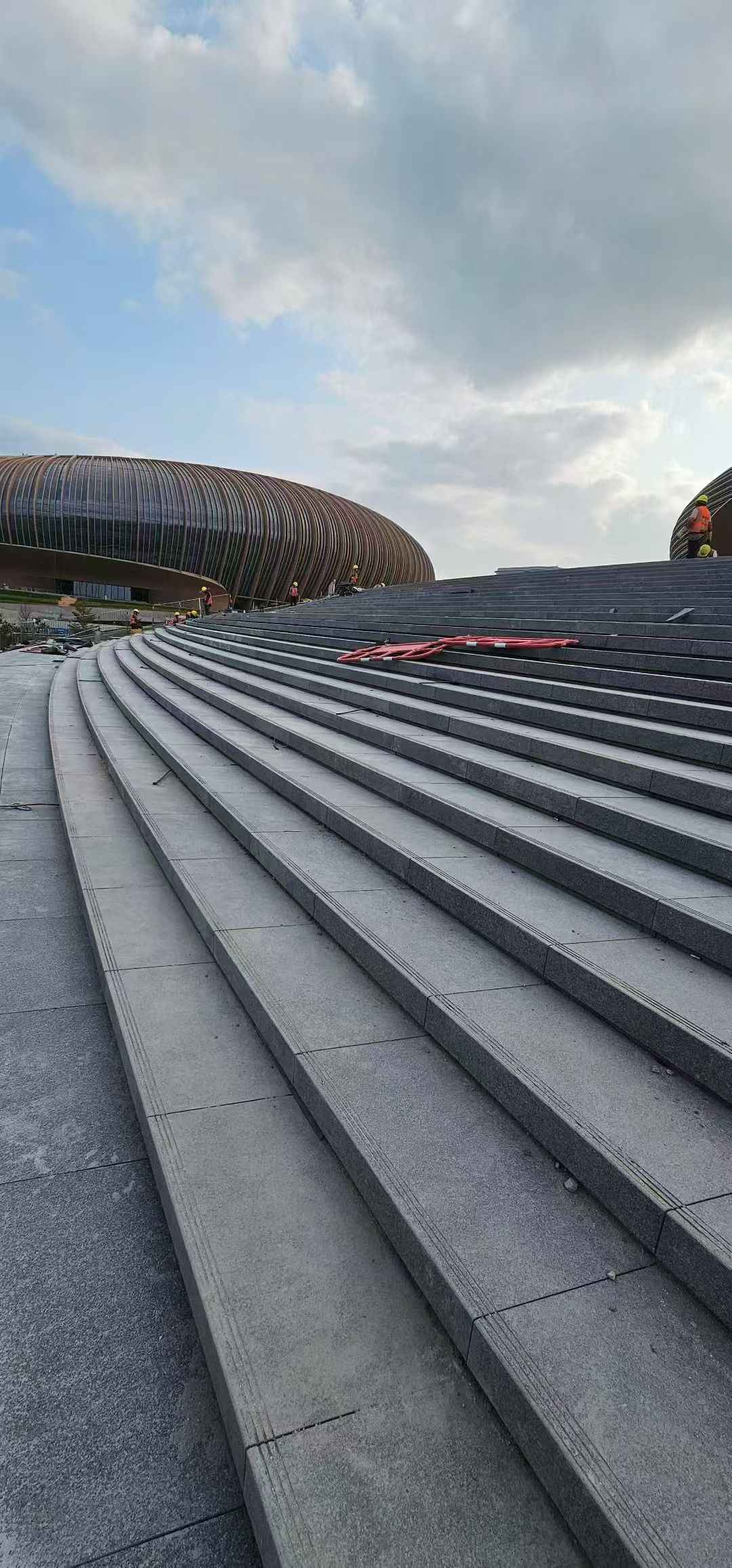 临汾 弧形整石台阶铺装效果图