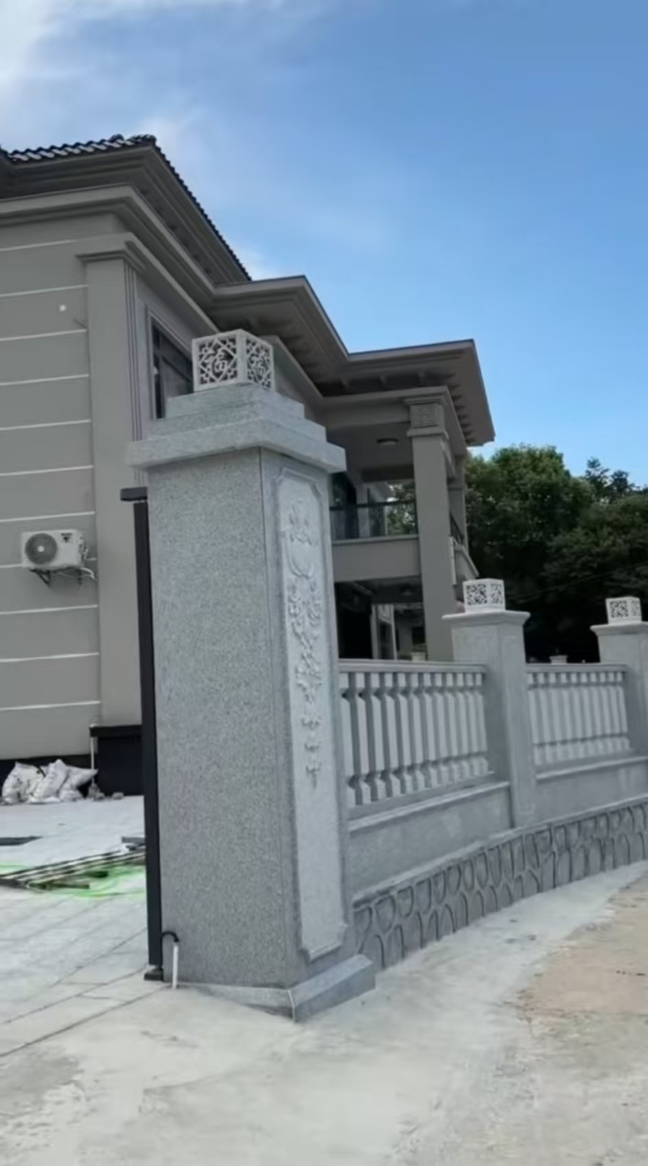 临汾 芝麻白别墅围墙栏杆，私人订制